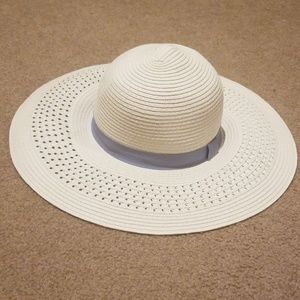 NWOT Charming Charlie Floppy Sun Hat